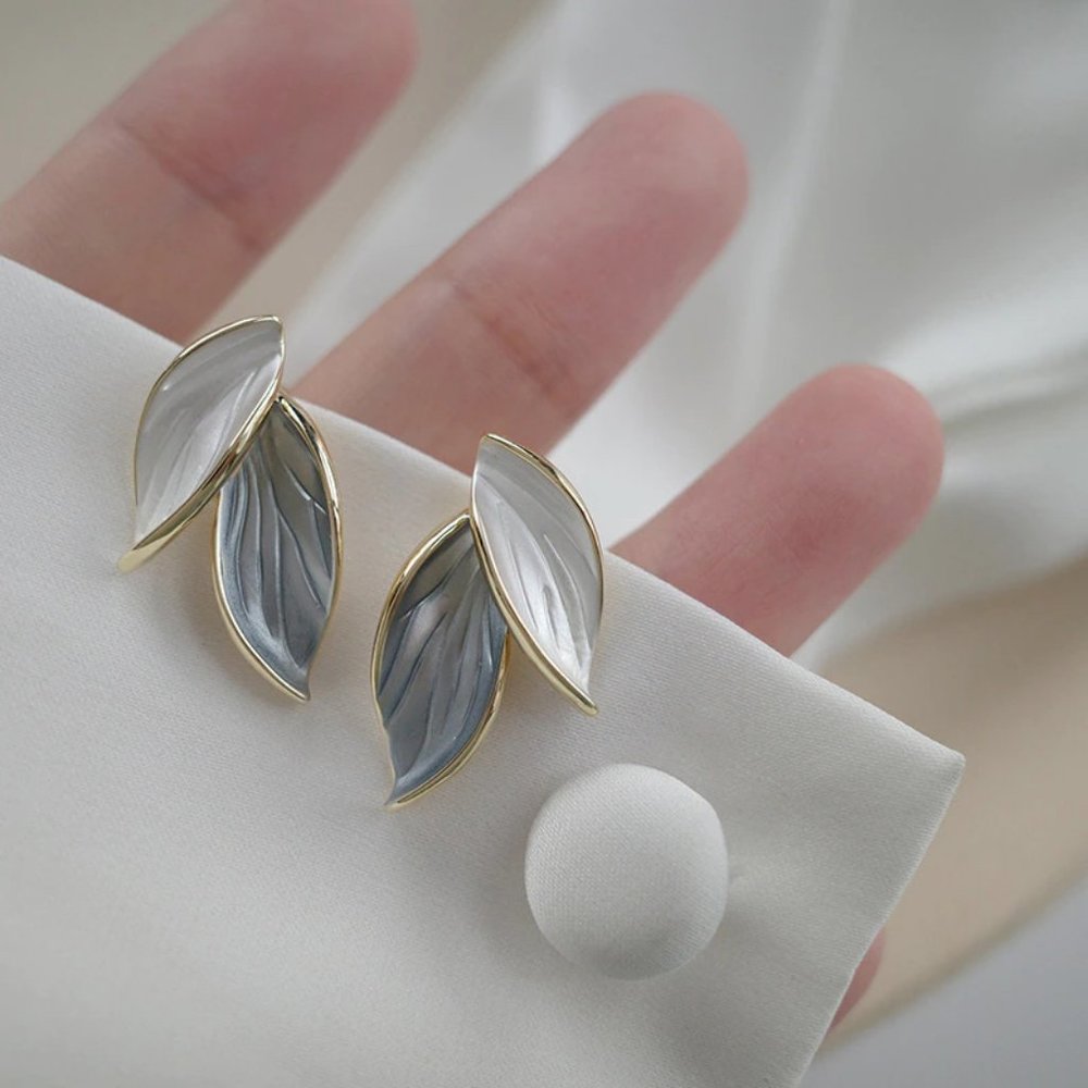 Trendy Charm Morandi Style Plant Leaves Enamel Stud Earrings for Women - Picture 8 of 9
